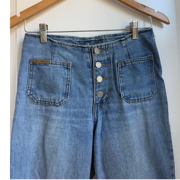 Vintage Hot‎ And The Gang Size 5 Blue Denim Made in USA Flare Jeans Button Fly - Picture 4 of 7